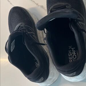 New Balance Fresh Foam Men's Black Athletic Shoes